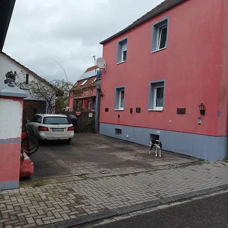 Naturfreunde Speyer 2p, Altrheinnahe, Hundefreundlich Apartment